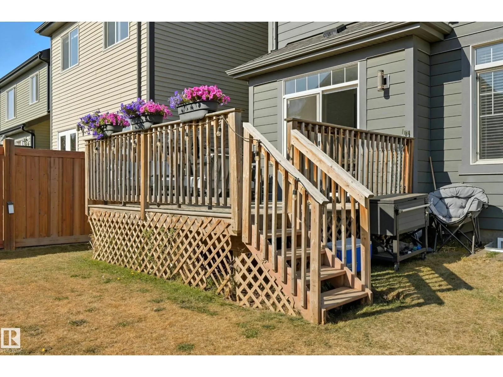 22103 87 AV NW