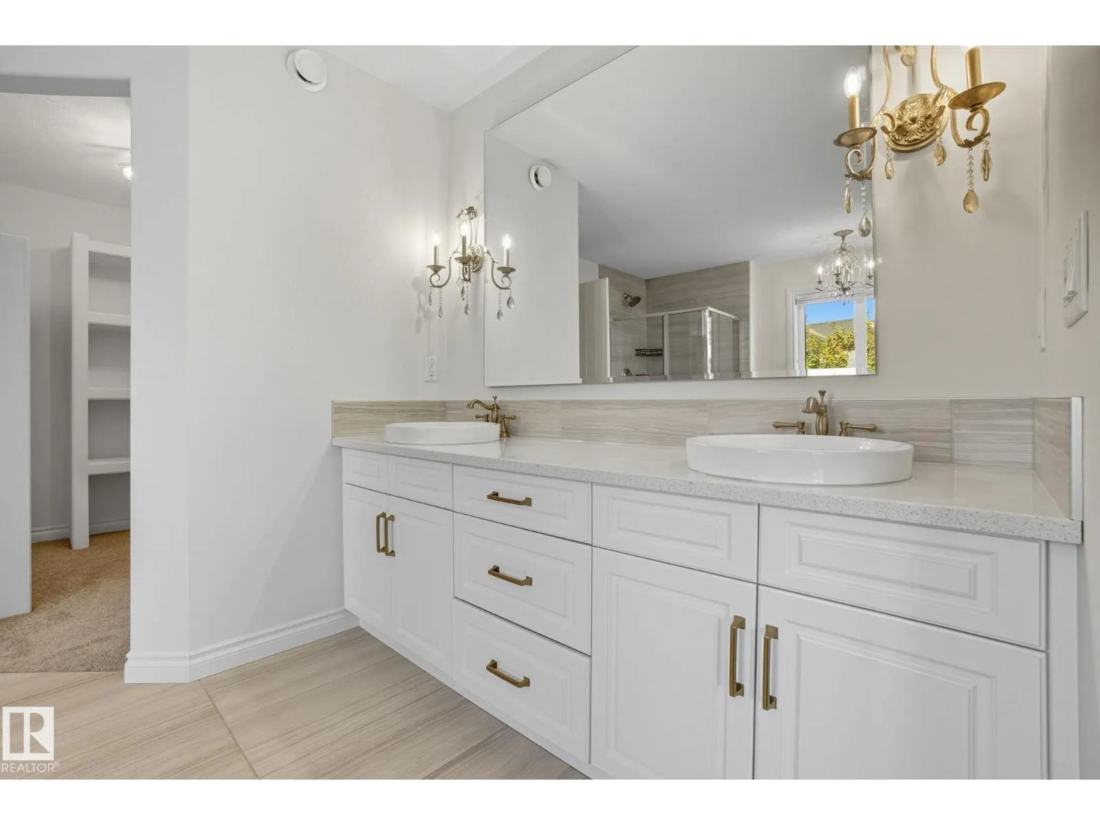 2824 KIRKLAND BA SW