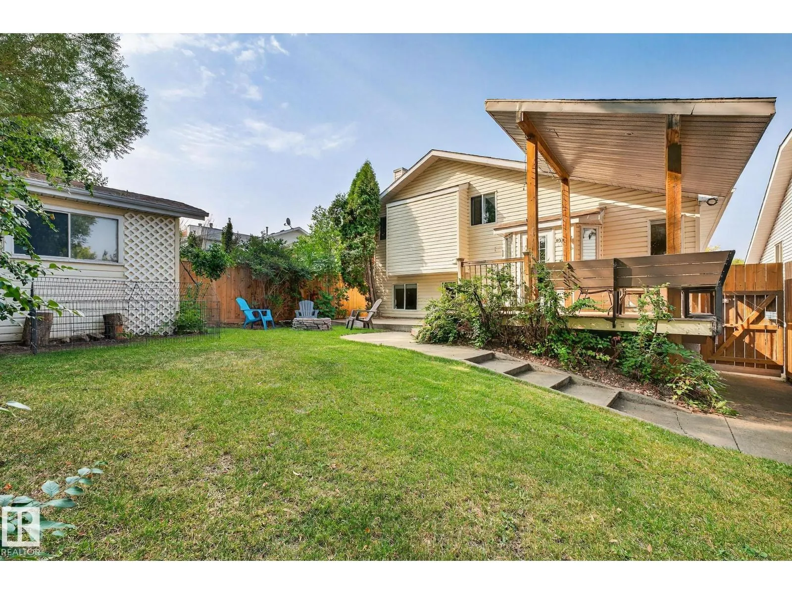 447 DAVENPORT PL NW