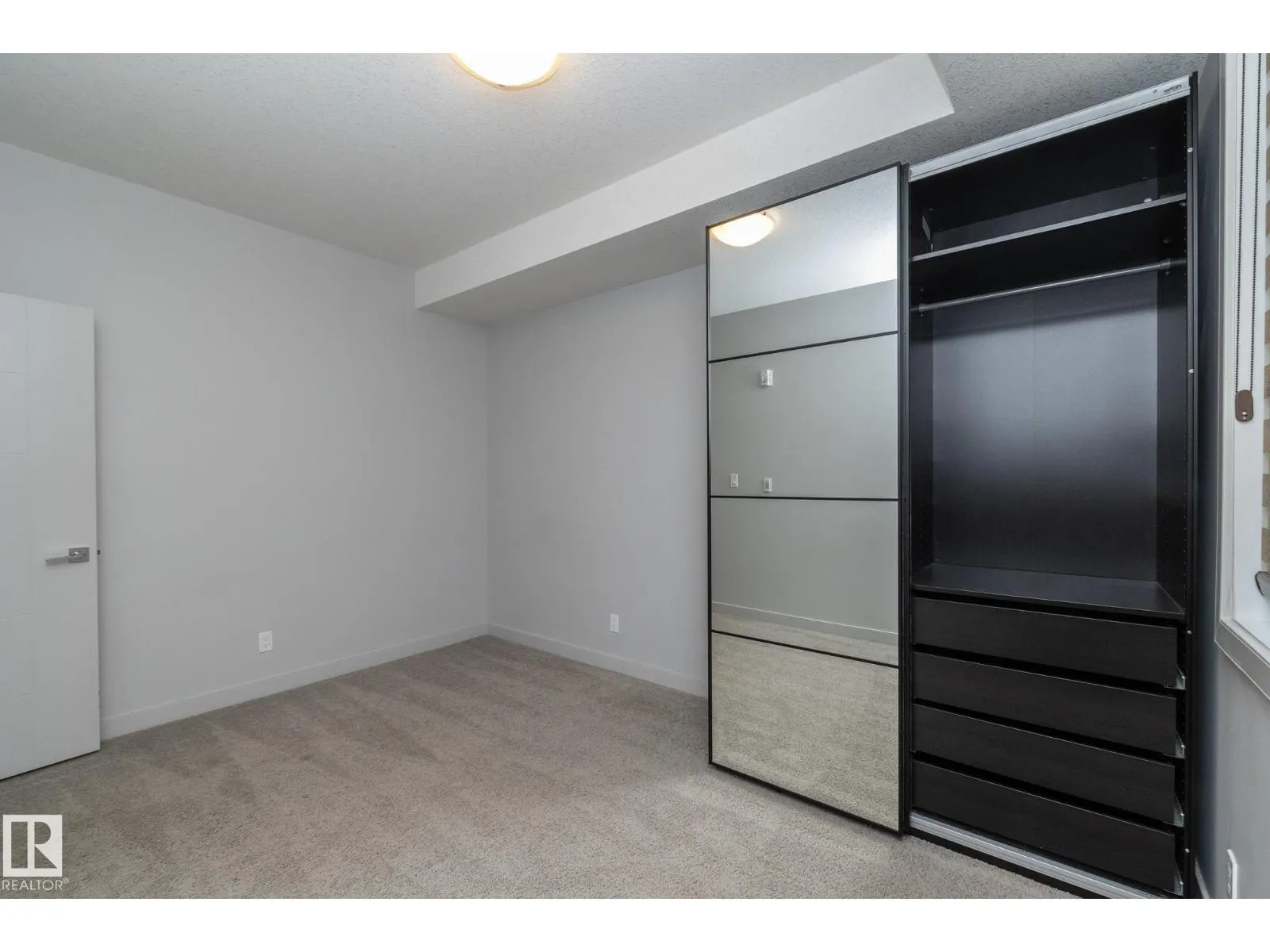 #213 10811 72 AV NW