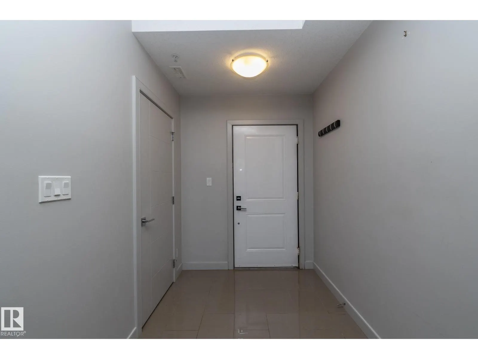 #213 10811 72 AV NW