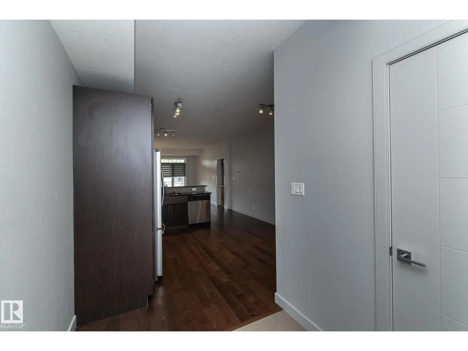 #213 10811 72 AV NW