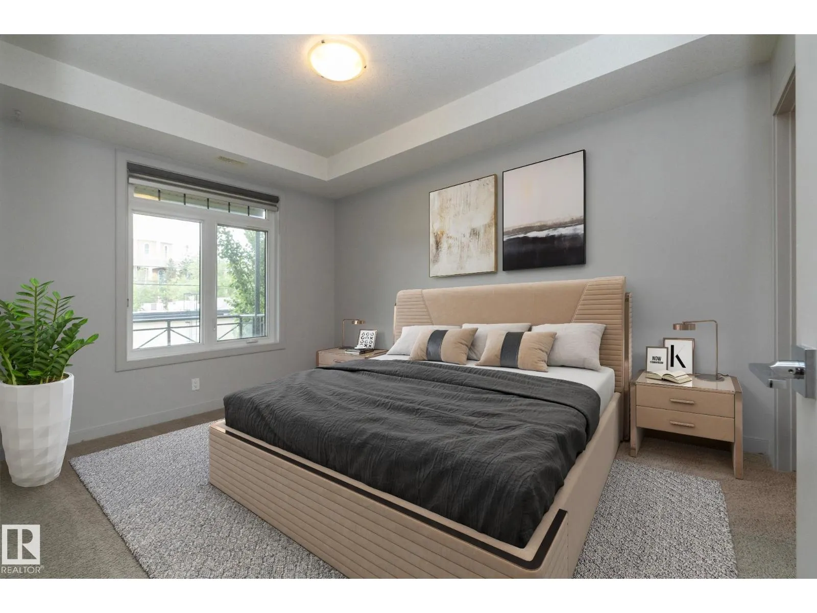 #213 10811 72 AV NW