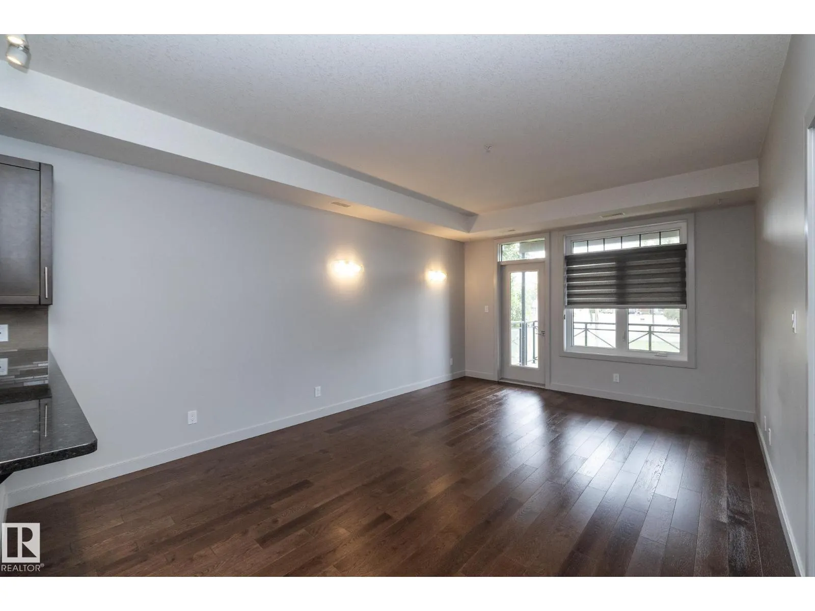#213 10811 72 AV NW