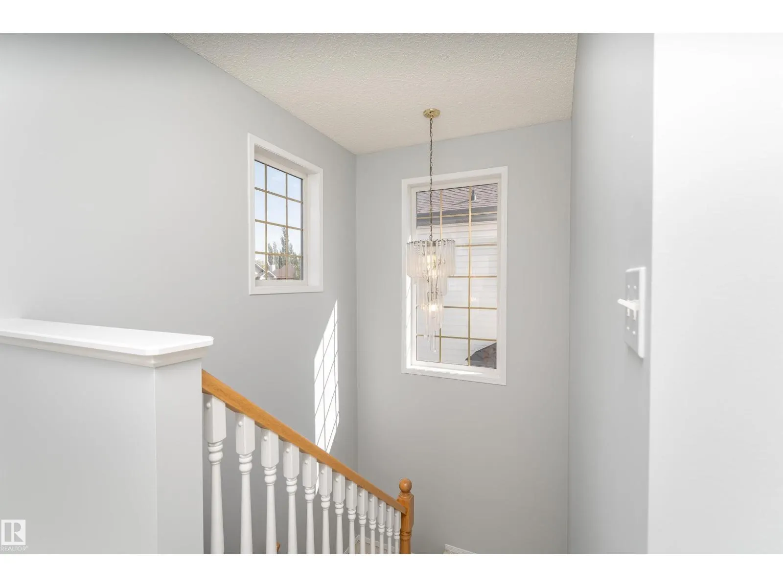 1027 GRAHAM CO NW