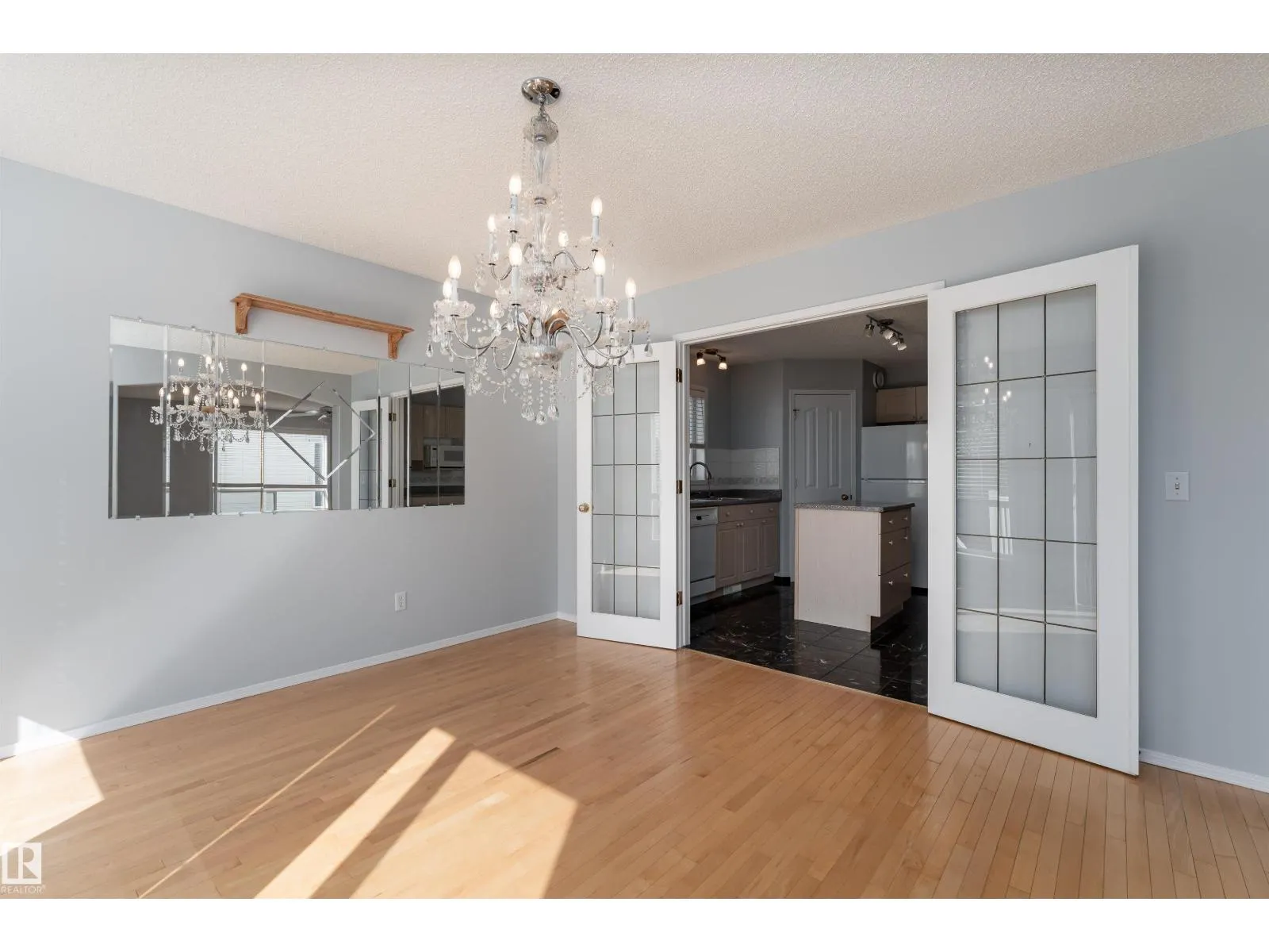 1027 GRAHAM CO NW