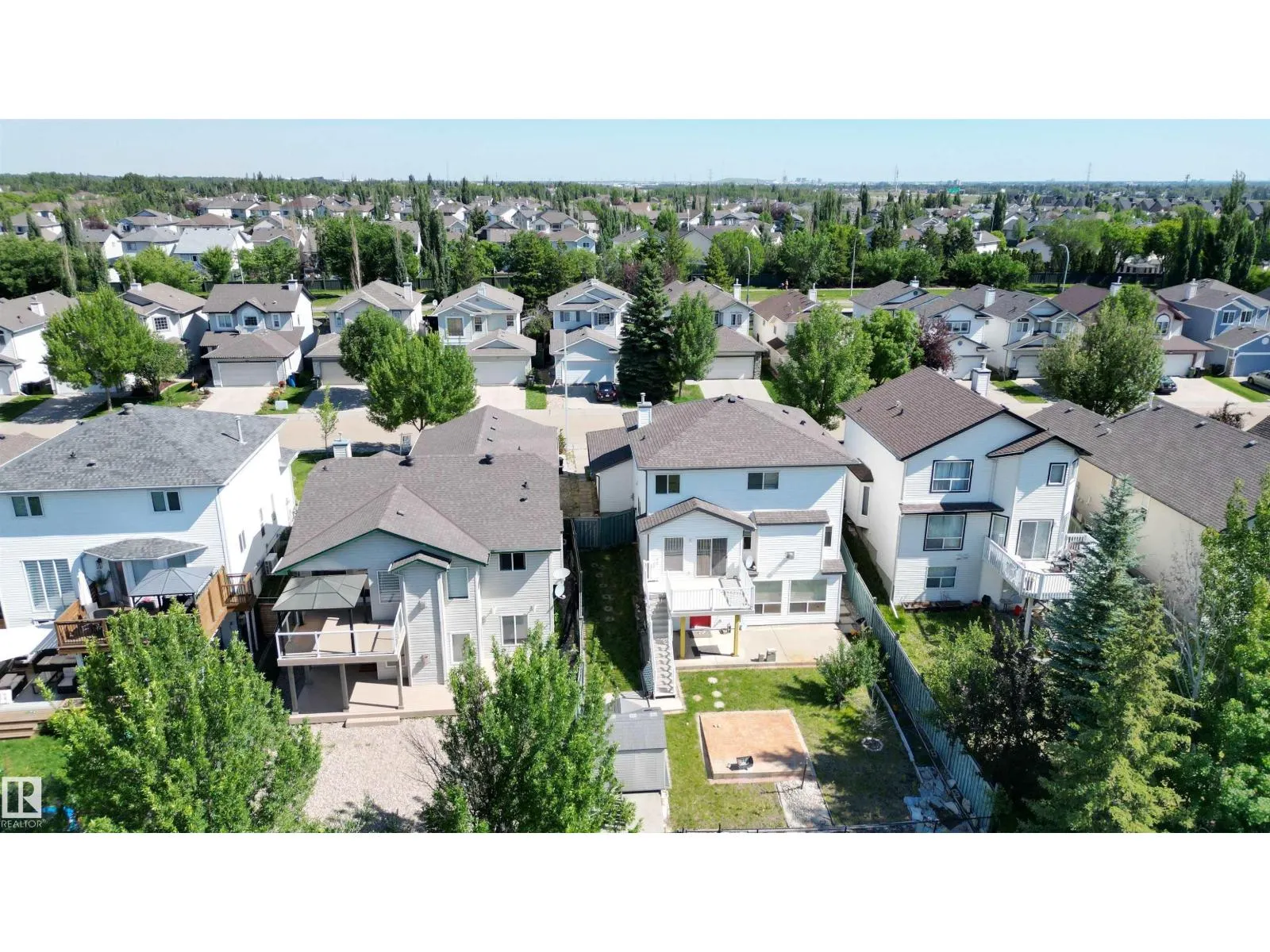 1027 GRAHAM CO NW