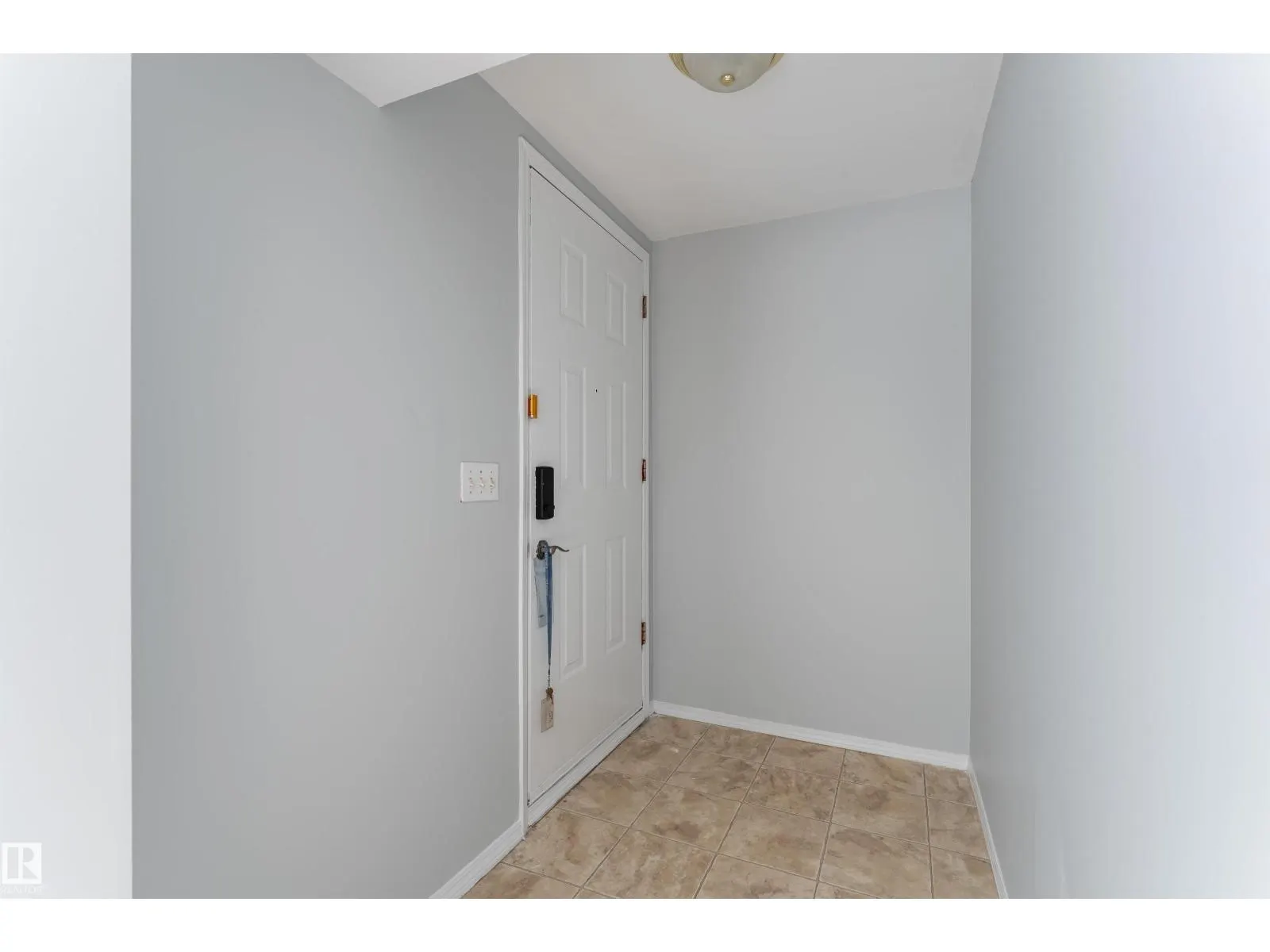 1027 GRAHAM CO NW