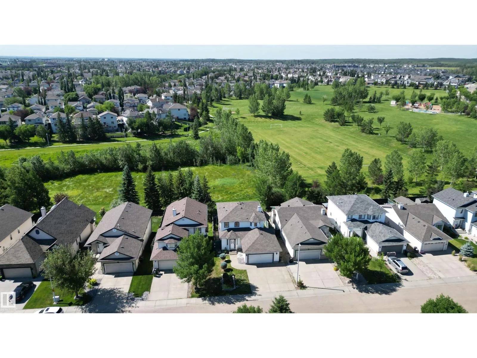 1027 GRAHAM CO NW