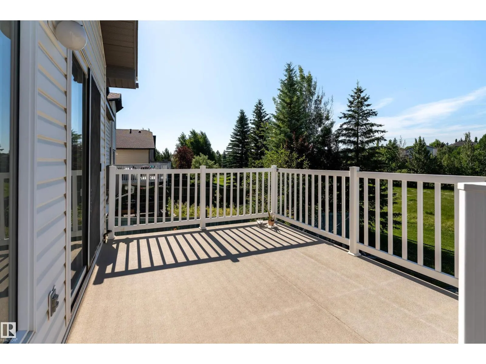 1027 GRAHAM CO NW