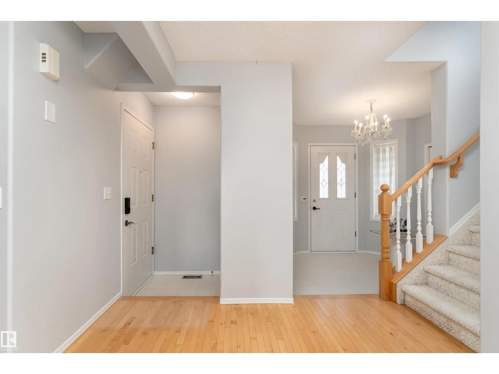 1027 GRAHAM CO NW
