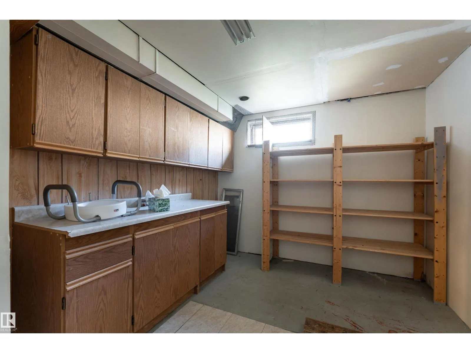 4114 43B AV