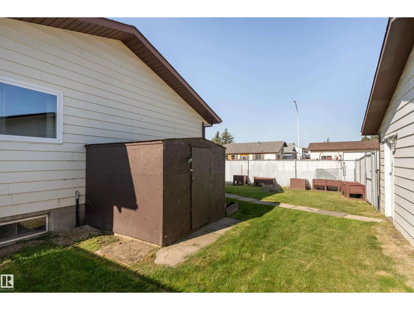 4114 43B AV