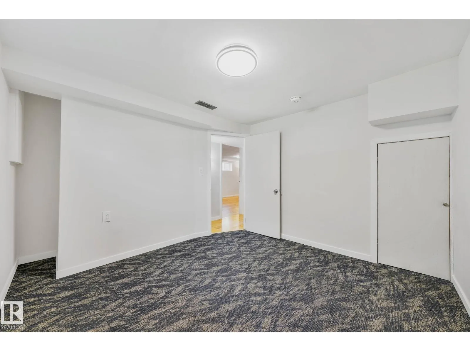 11522 101 ST NW