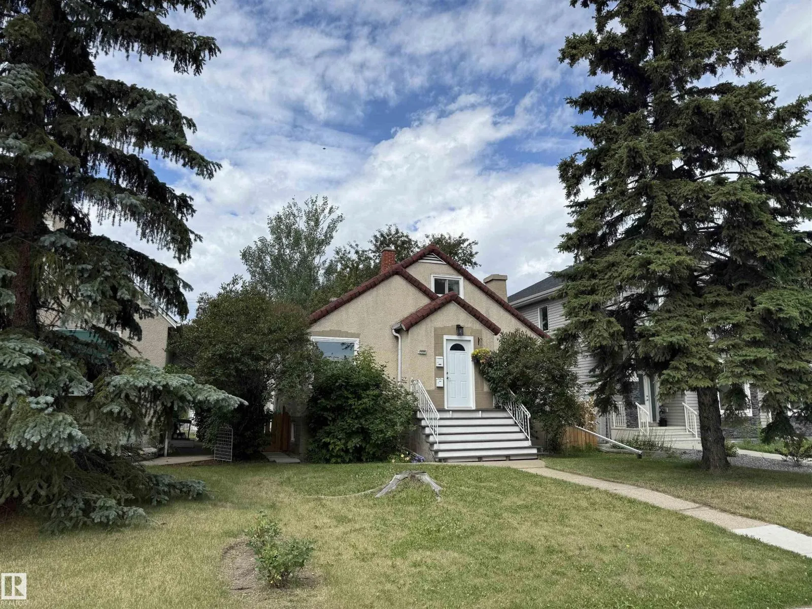 11522 101 ST NW