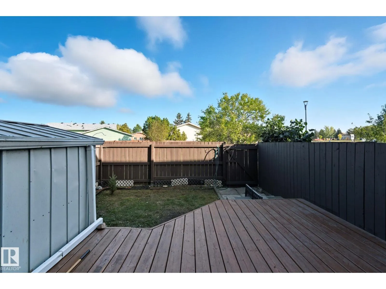 18014 93 AV NW