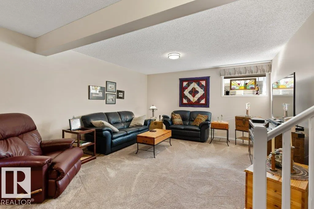 #55 85 GERVAIS RD