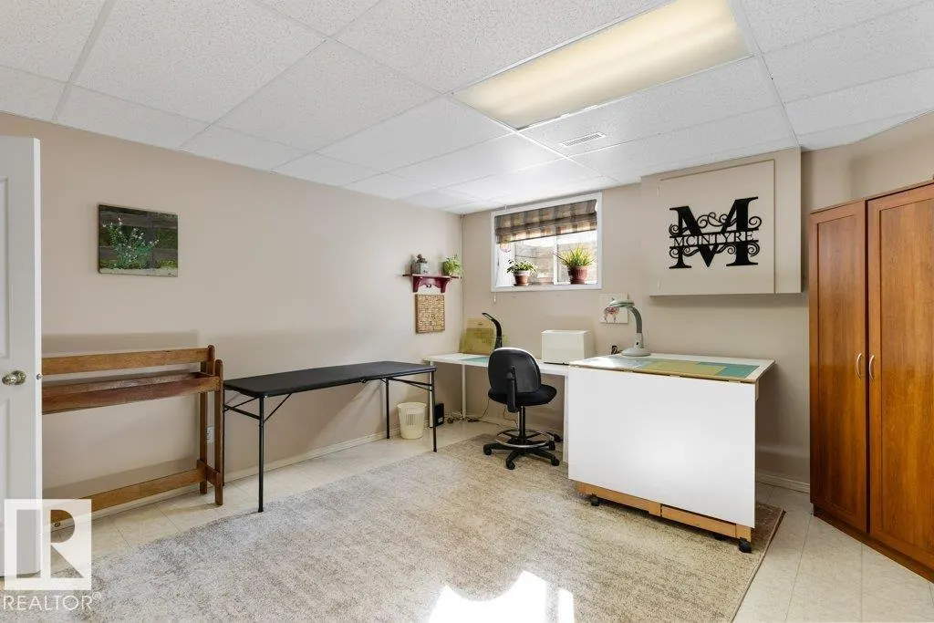 #55 85 GERVAIS RD