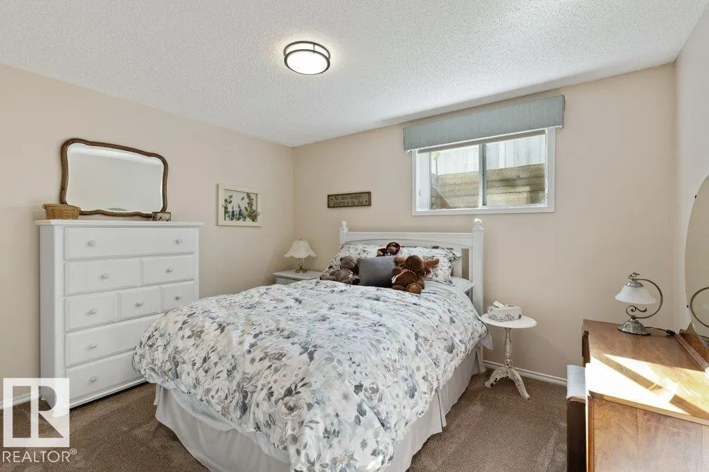 #55 85 GERVAIS RD
