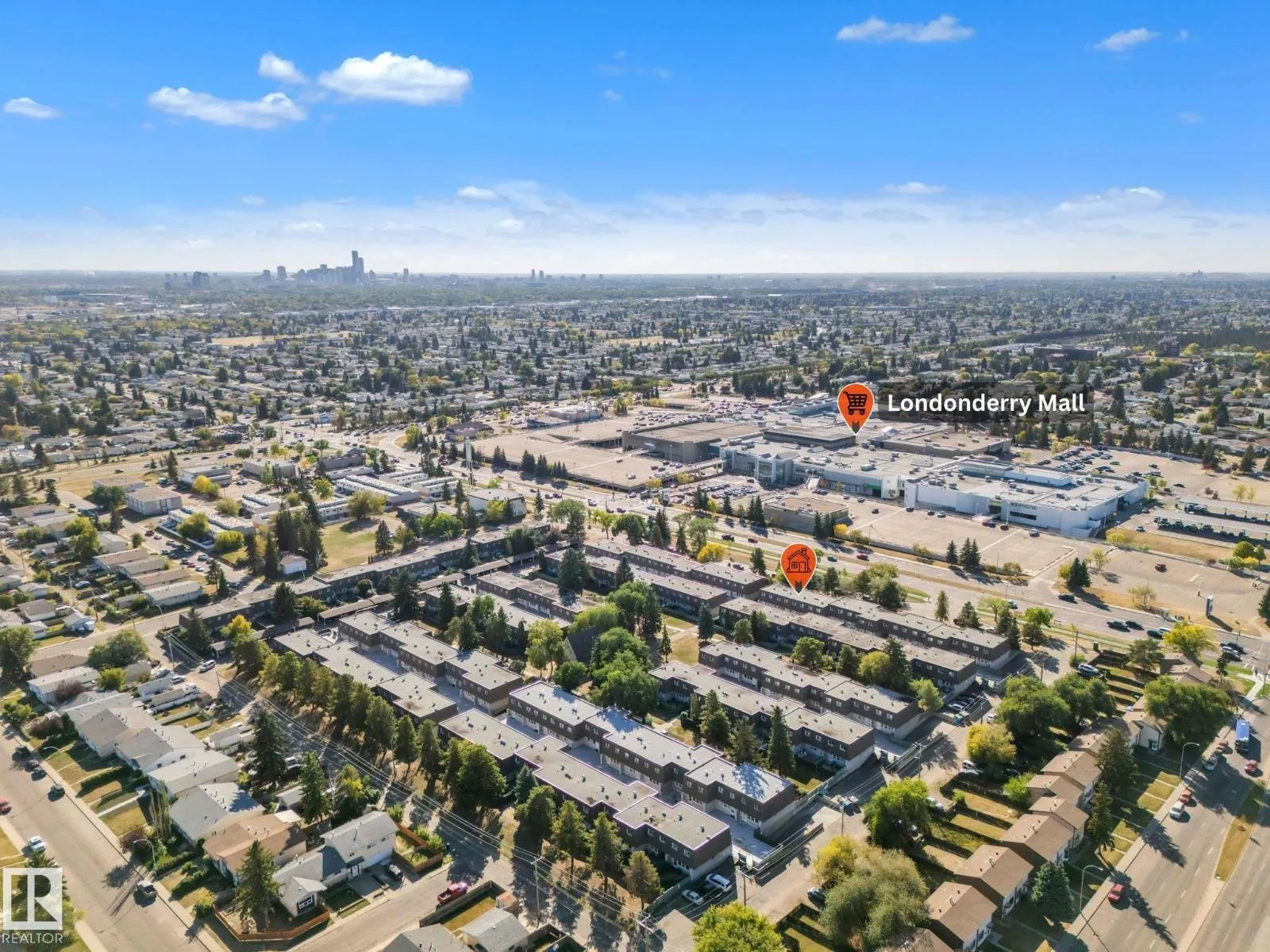 713 VILLAGE ON THE GREEN GR NW