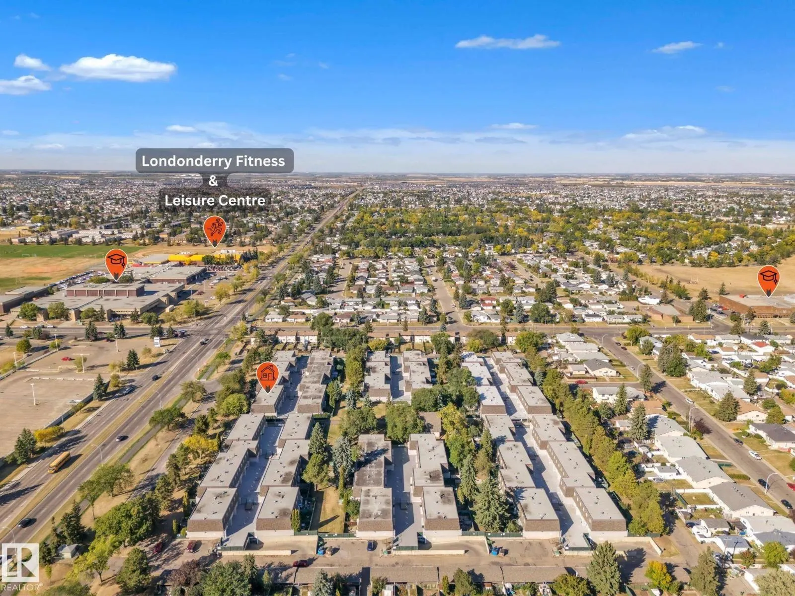 713 VILLAGE ON THE GREEN GR NW