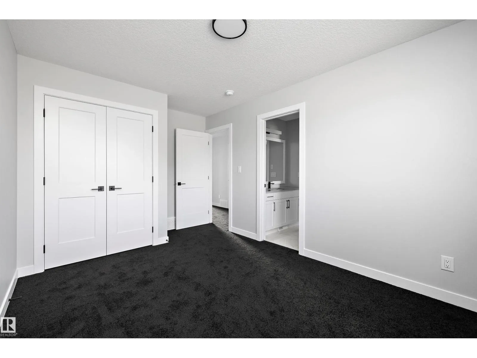 36 MAPLE CR