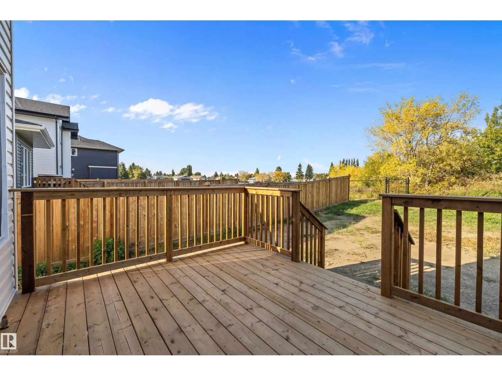 36 MAPLE CR