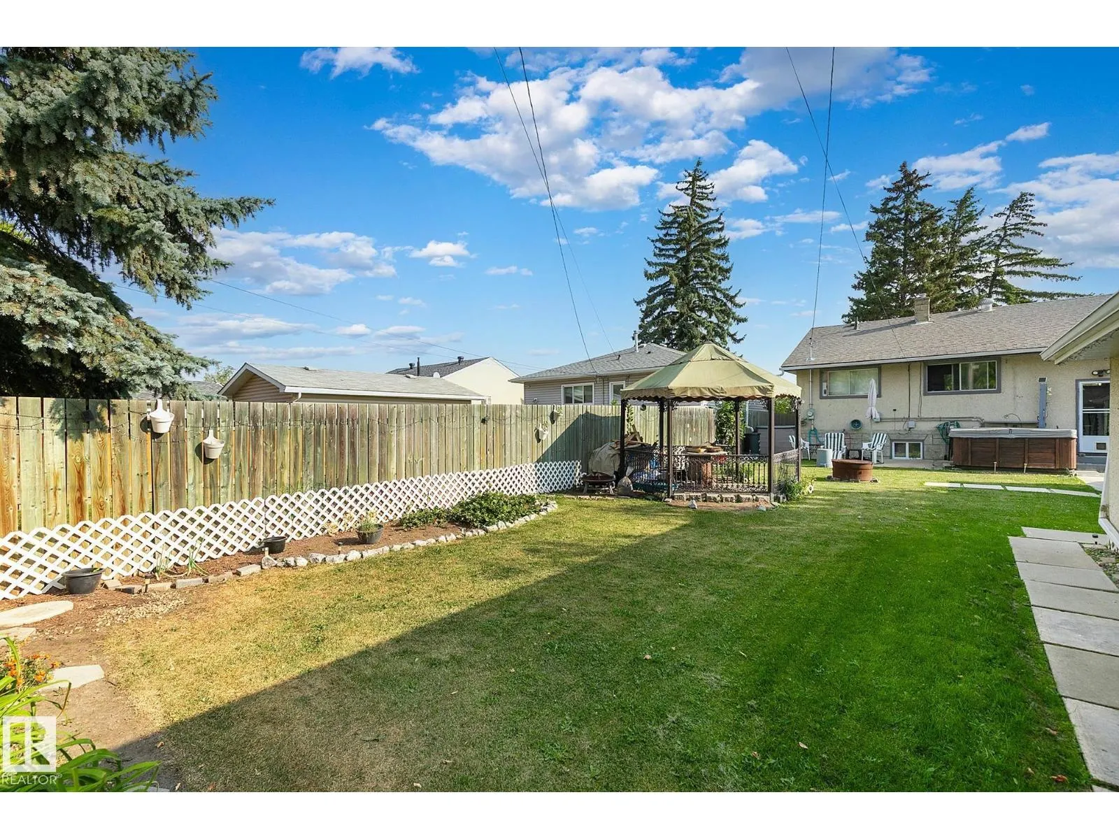 11844 ST ALBERT TR NW