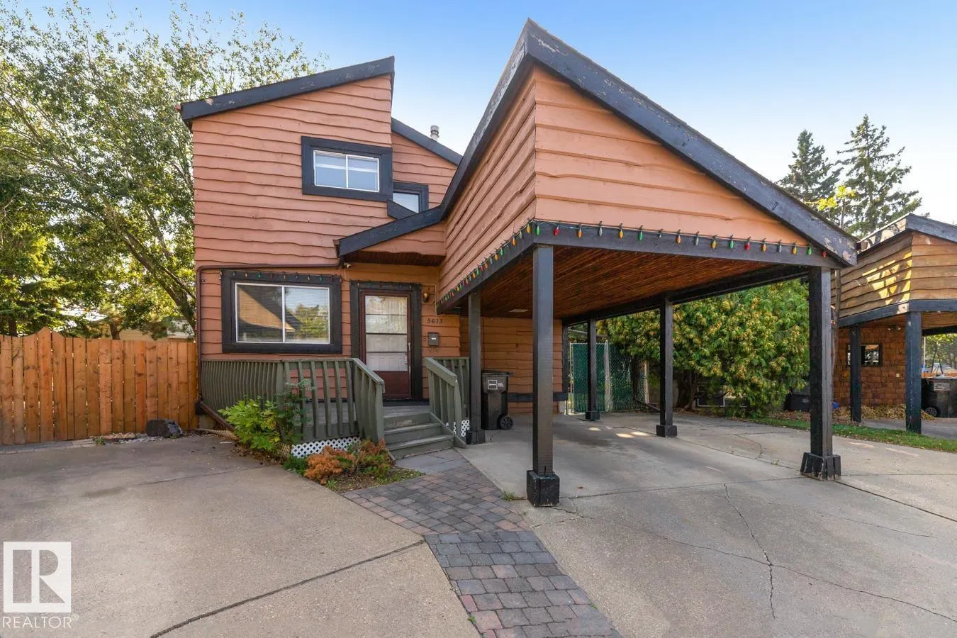 5613 92C AV NW