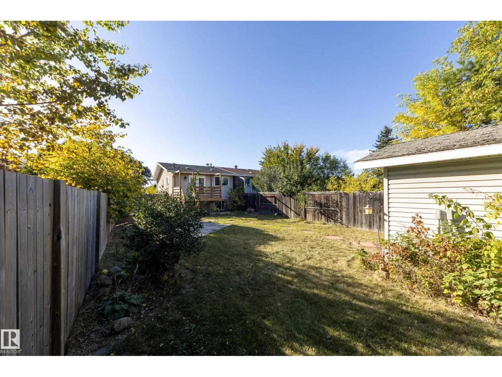 13219 38 ST NW NW