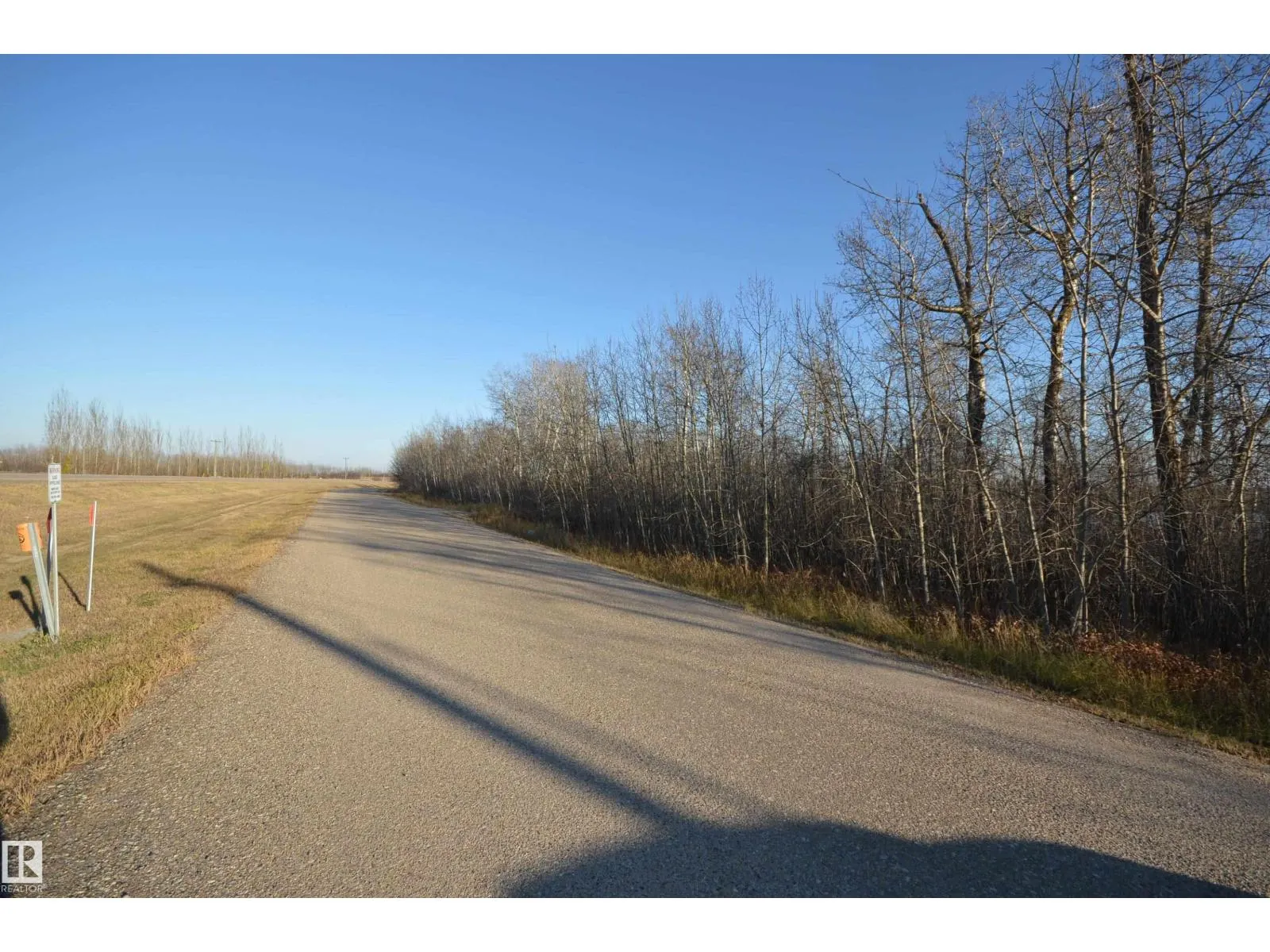 2 46321 TWP RD 611