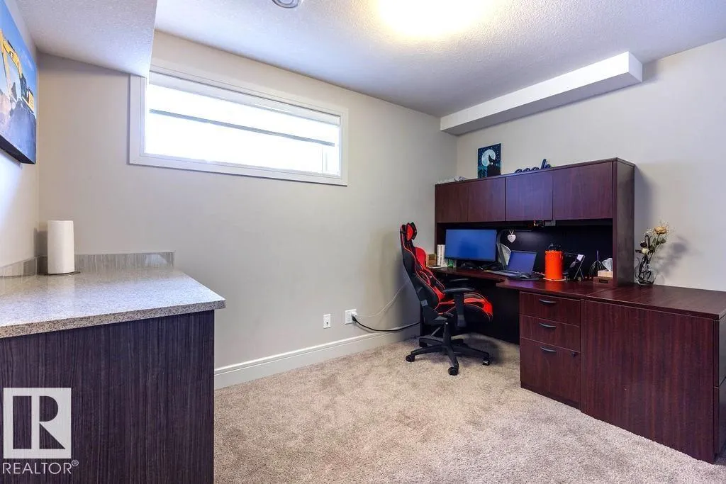 3607 HUMMINGBIRD WY NW