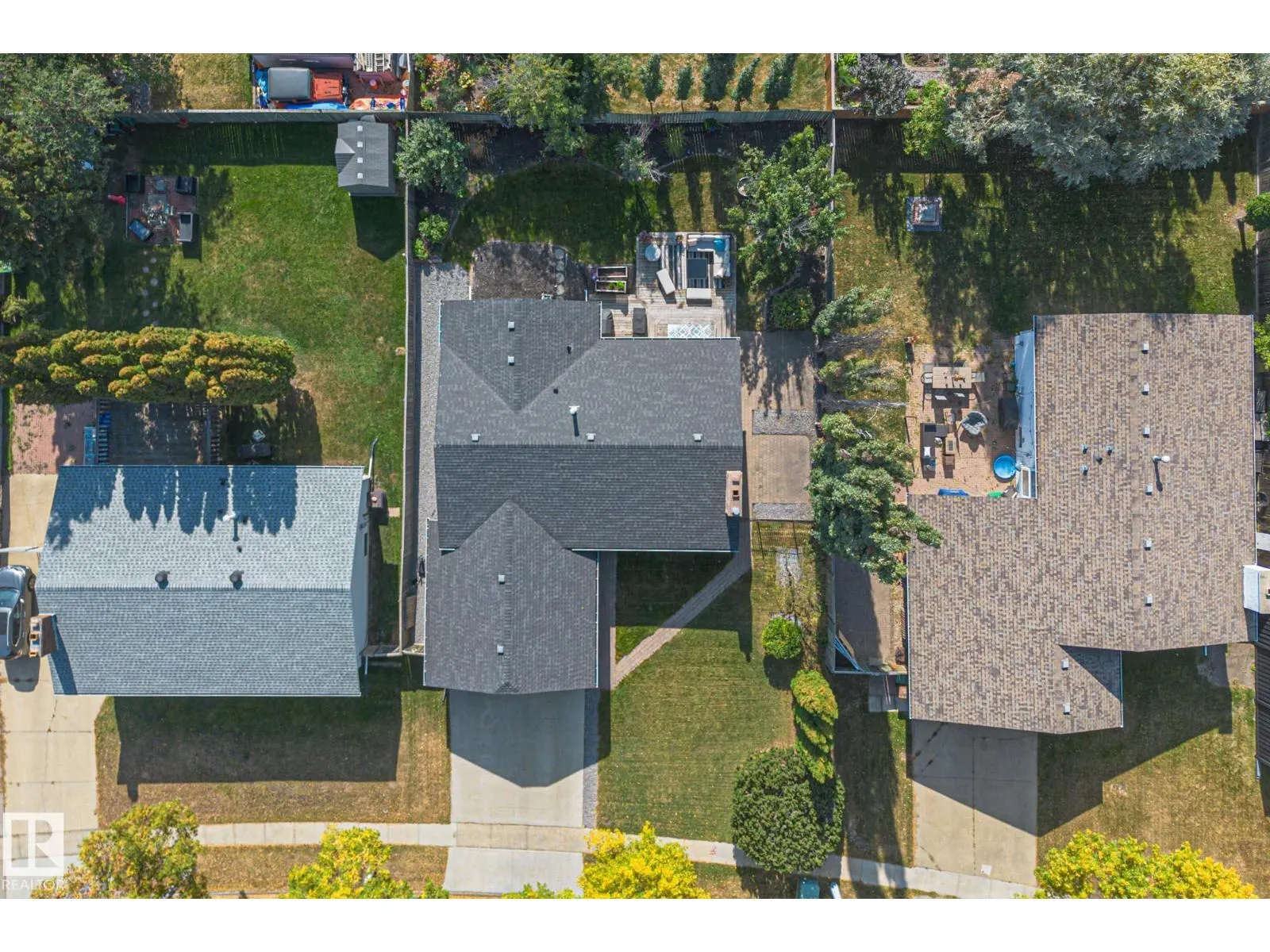 54 LAROSE DR