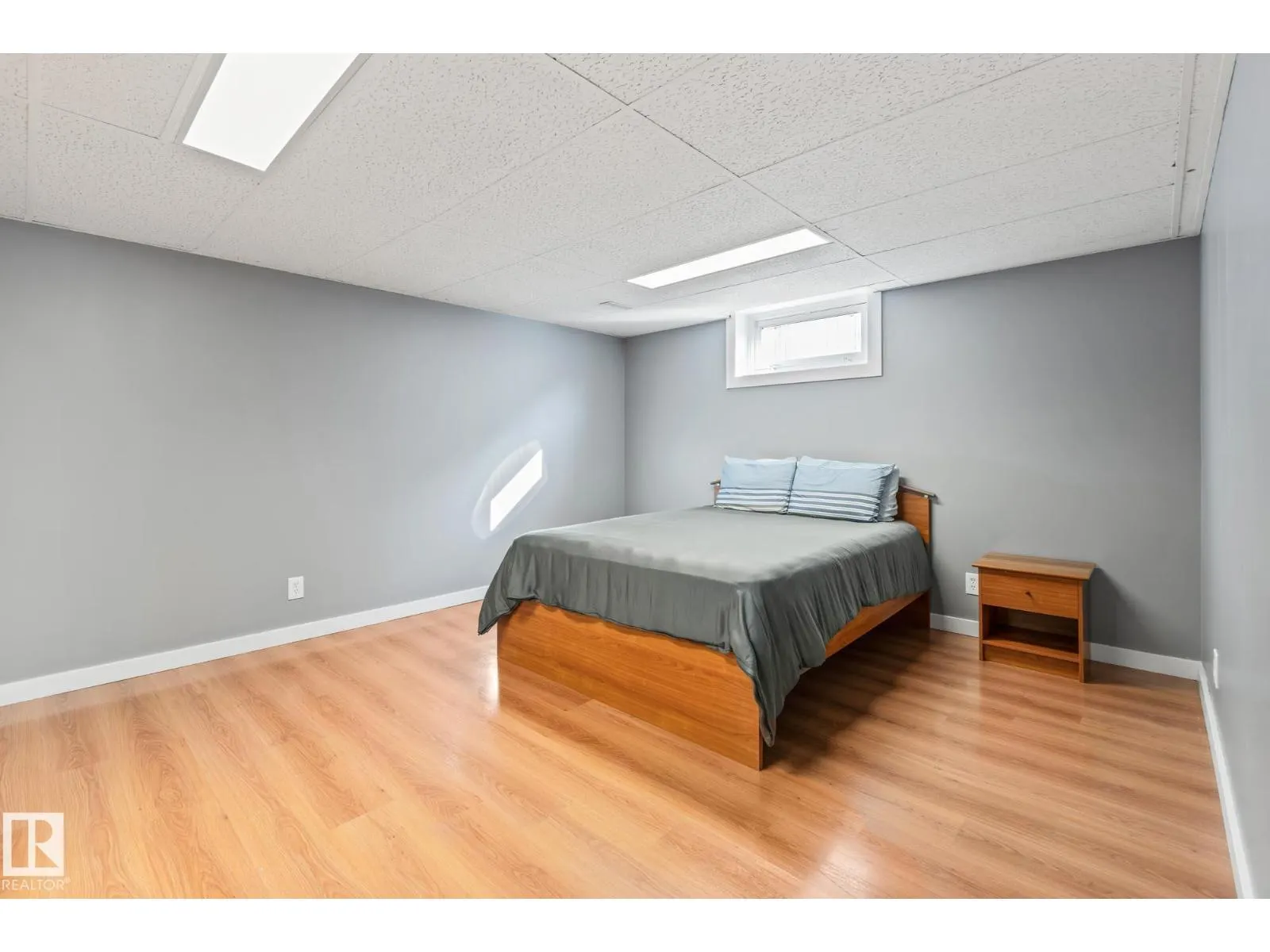 54 LAROSE DR