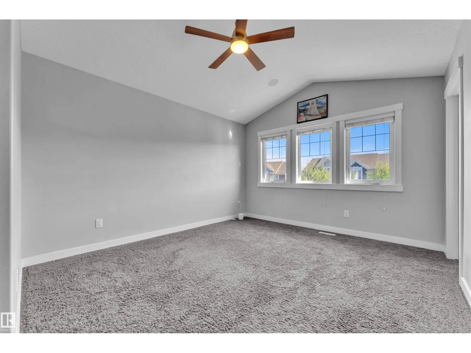 728 177 ST SW