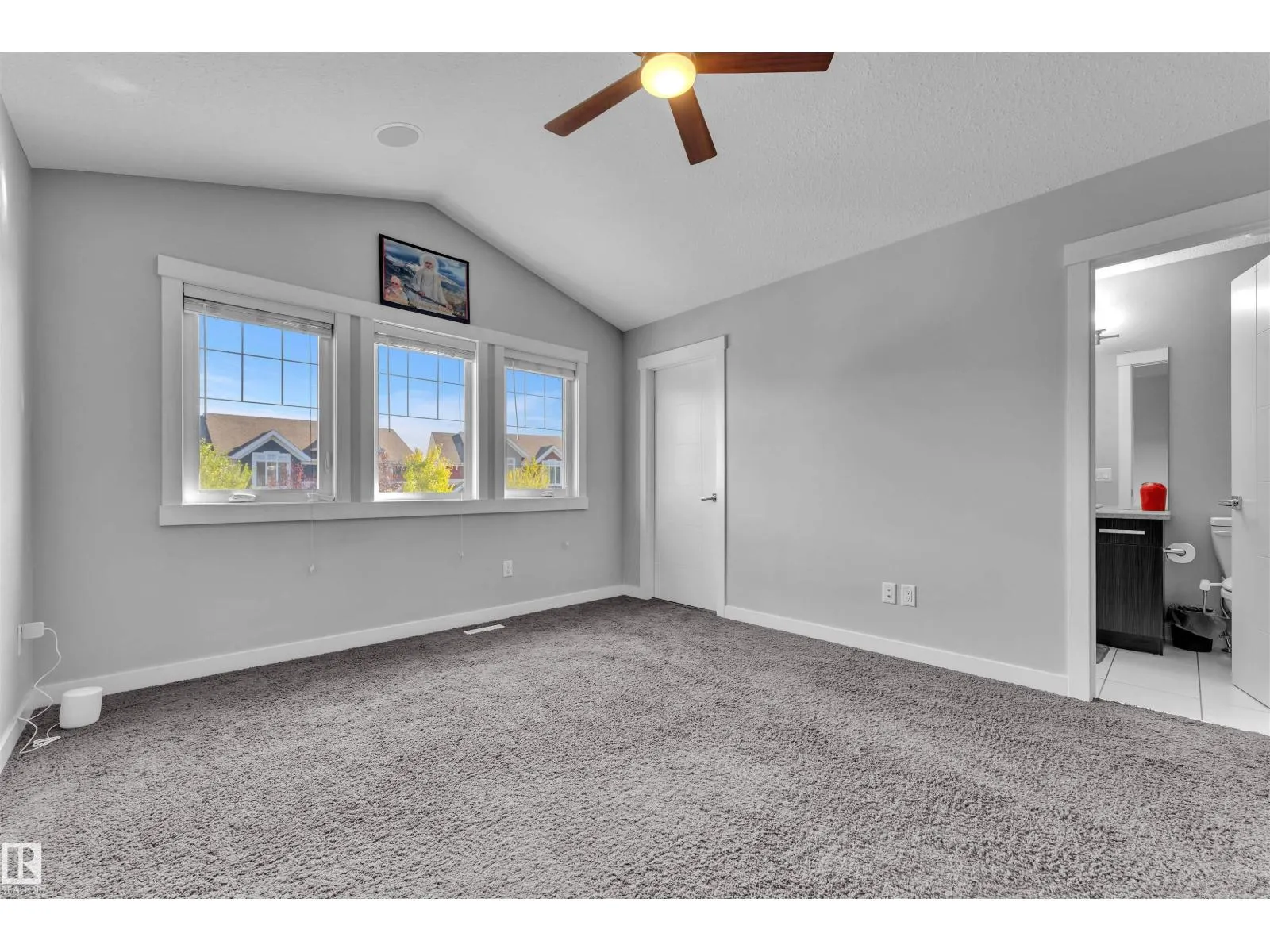 728 177 ST SW
