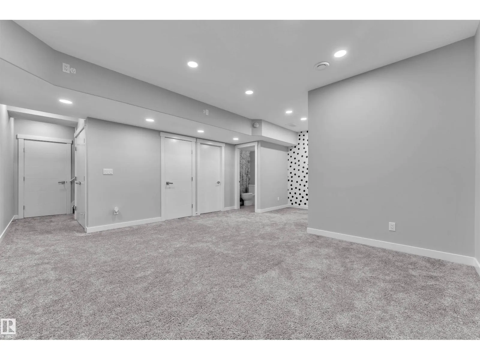 728 177 ST SW