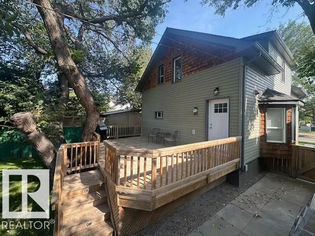 12330 85 ST NW