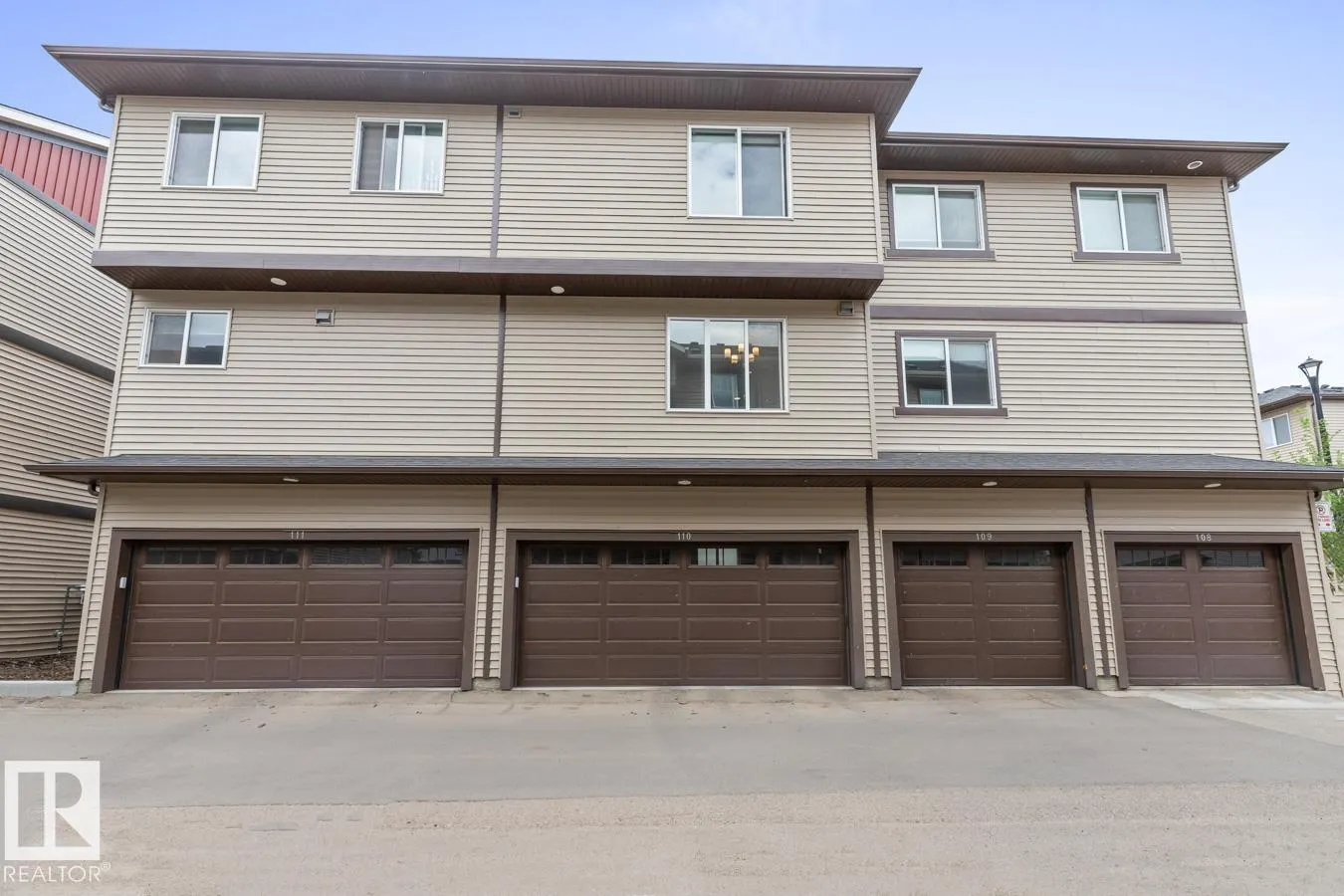 #110 1530 Tamarack BV NW