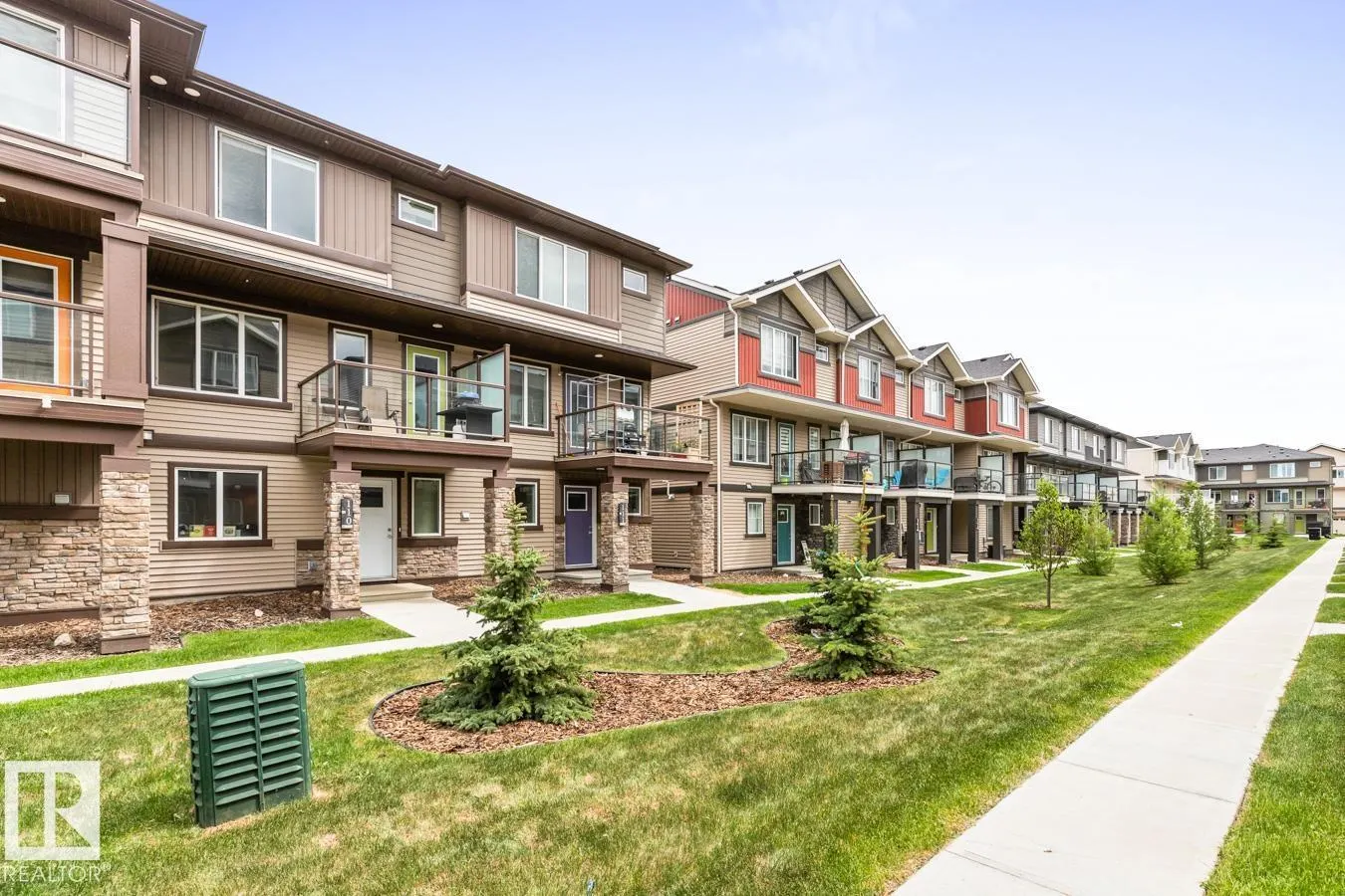 #110 1530 Tamarack BV NW
