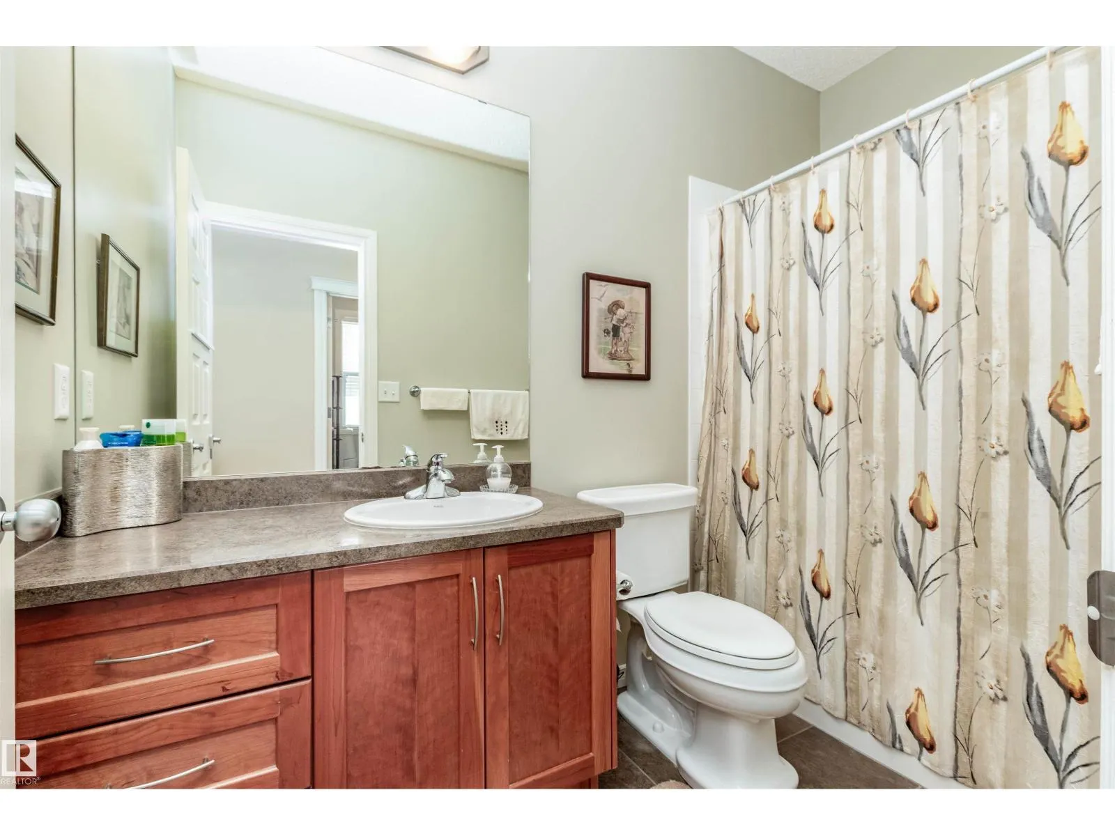287 RIDGELAND CR