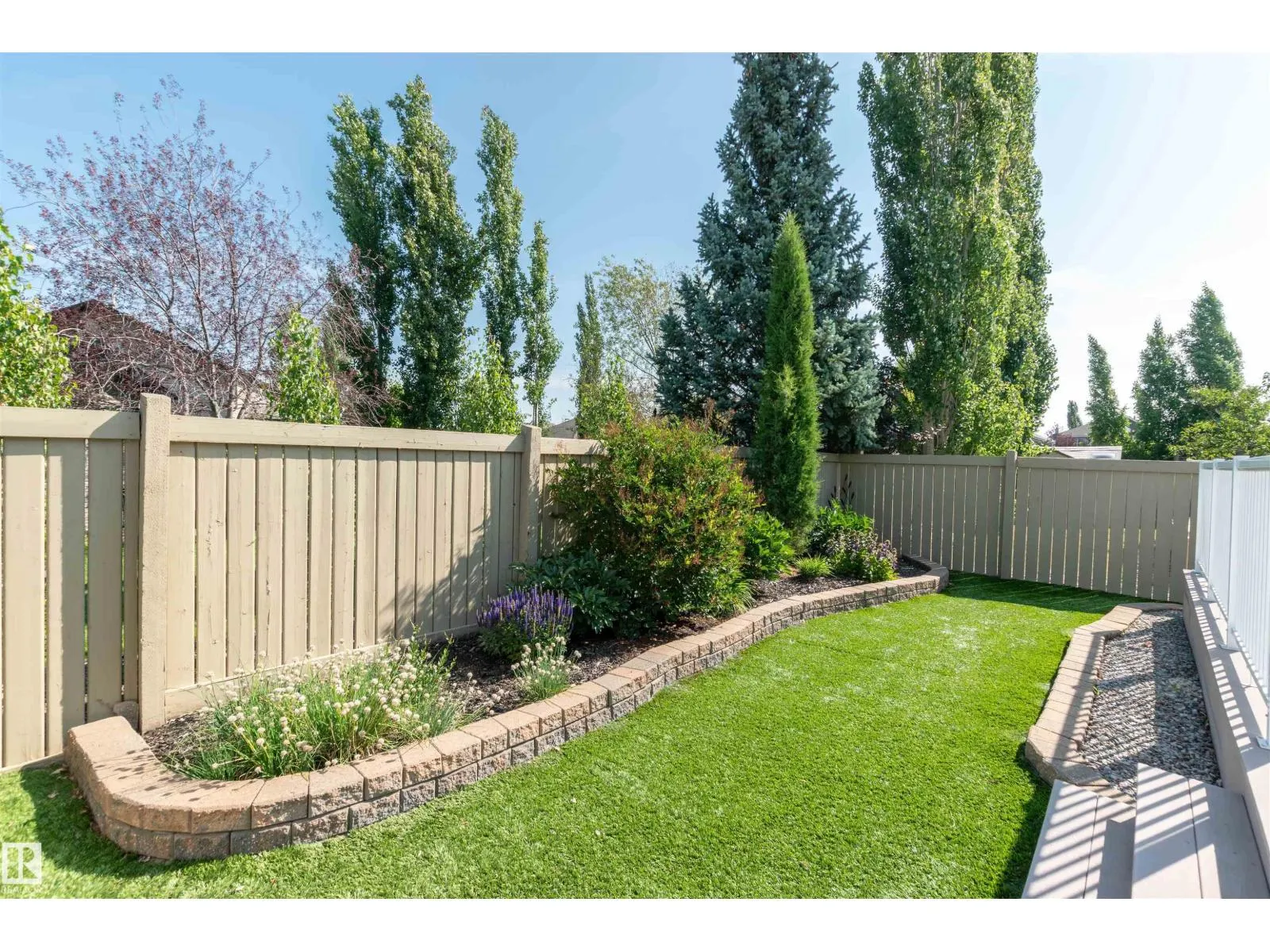 287 RIDGELAND CR