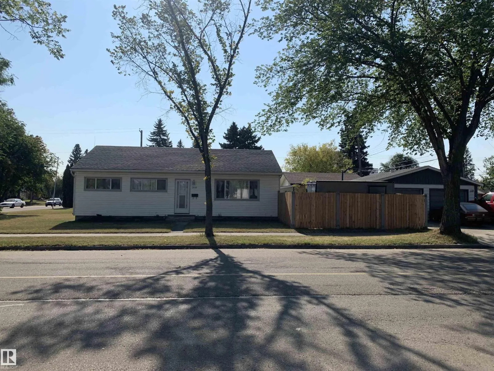 13003 129 AV NW