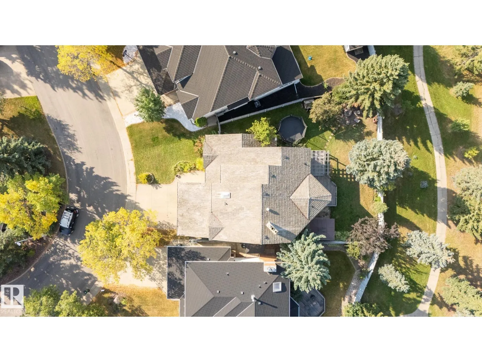 410 OLSEN CL NW