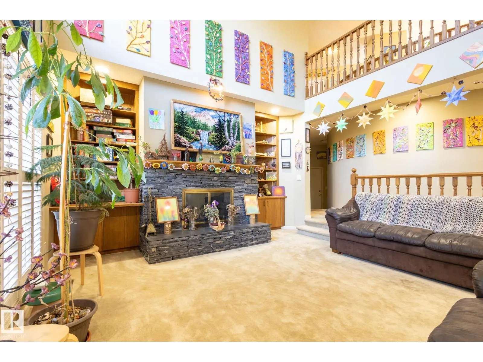 410 OLSEN CL NW