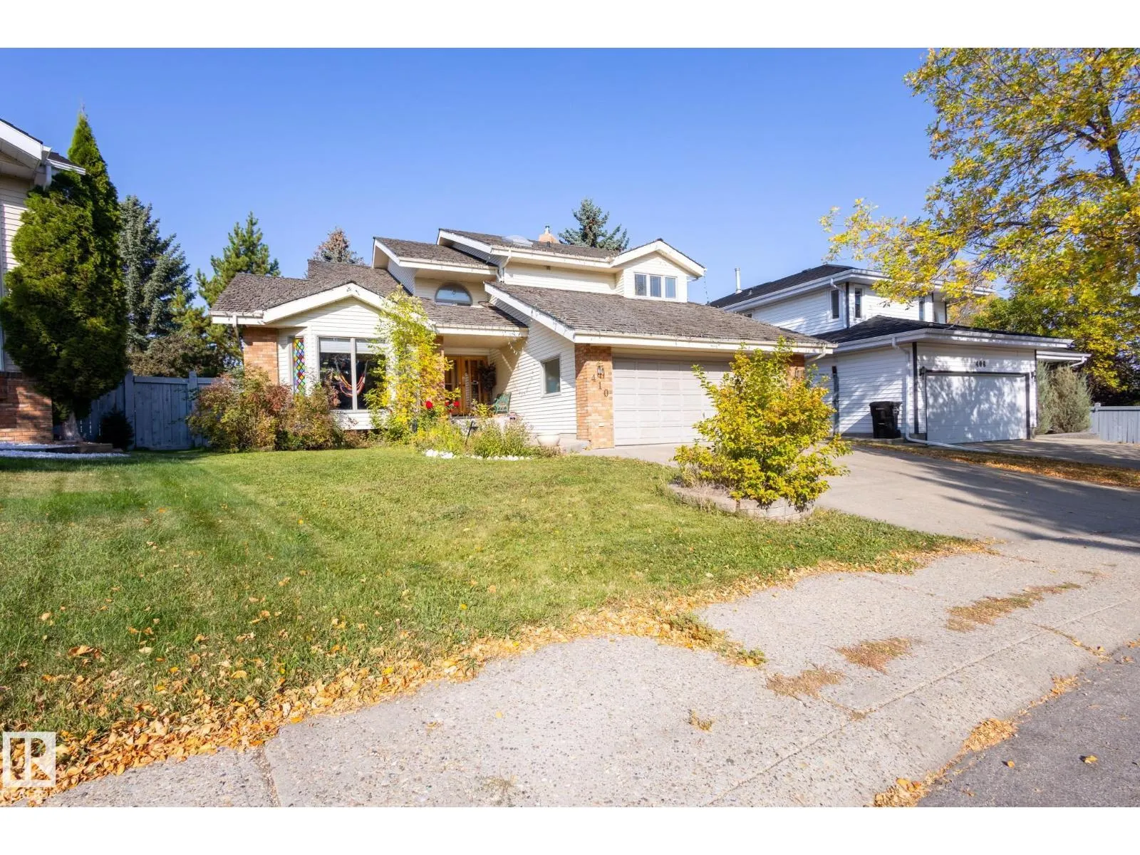 410 OLSEN CL NW