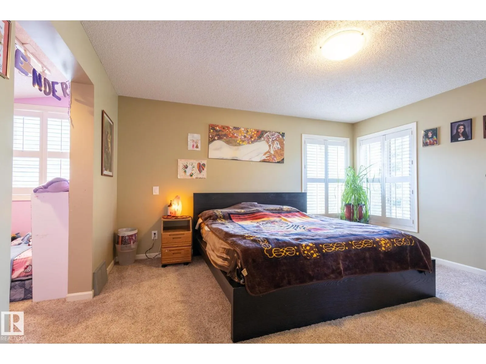 410 OLSEN CL NW