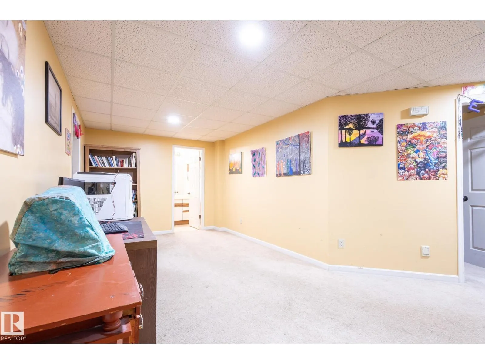 410 OLSEN CL NW