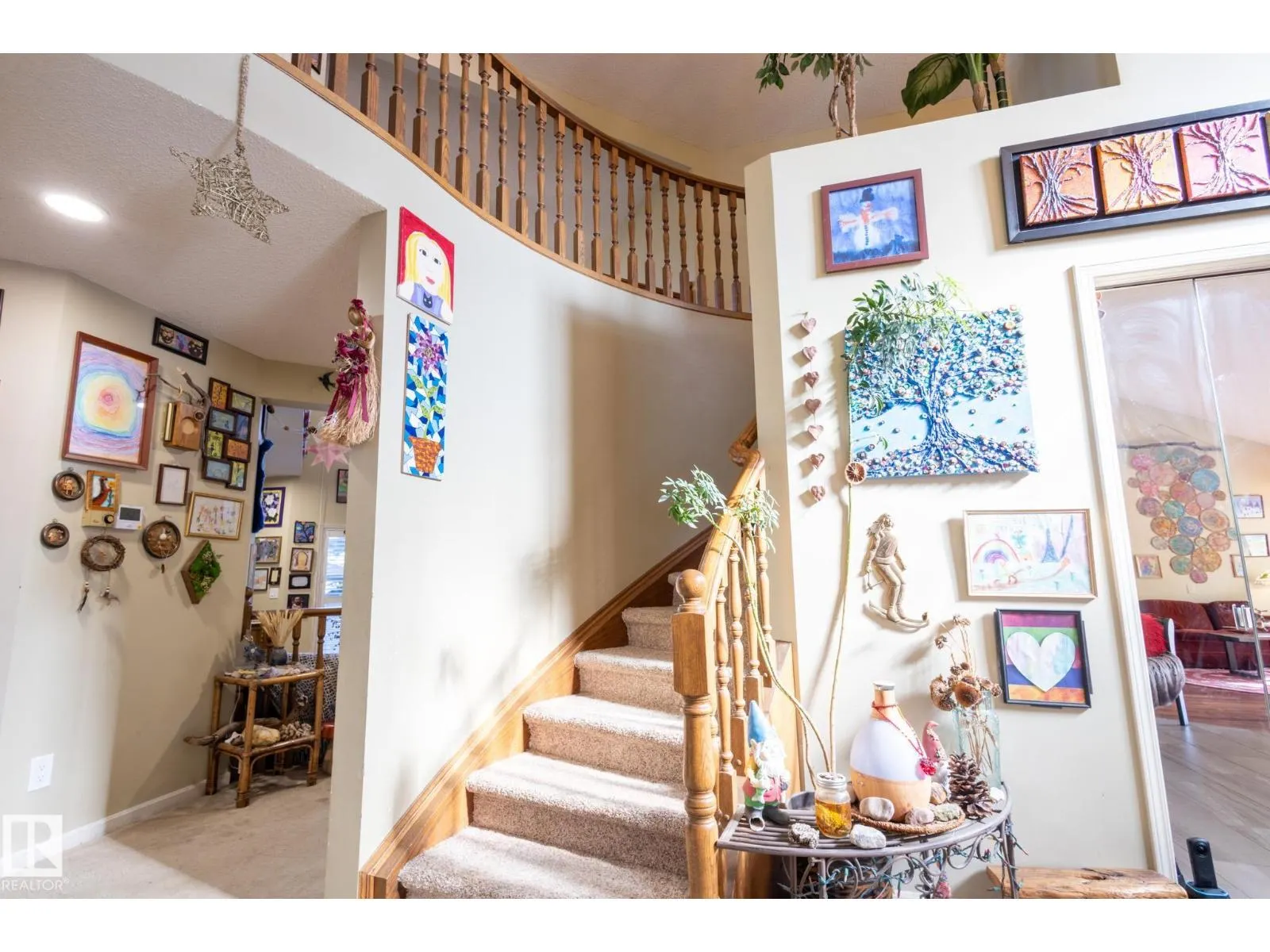 410 OLSEN CL NW