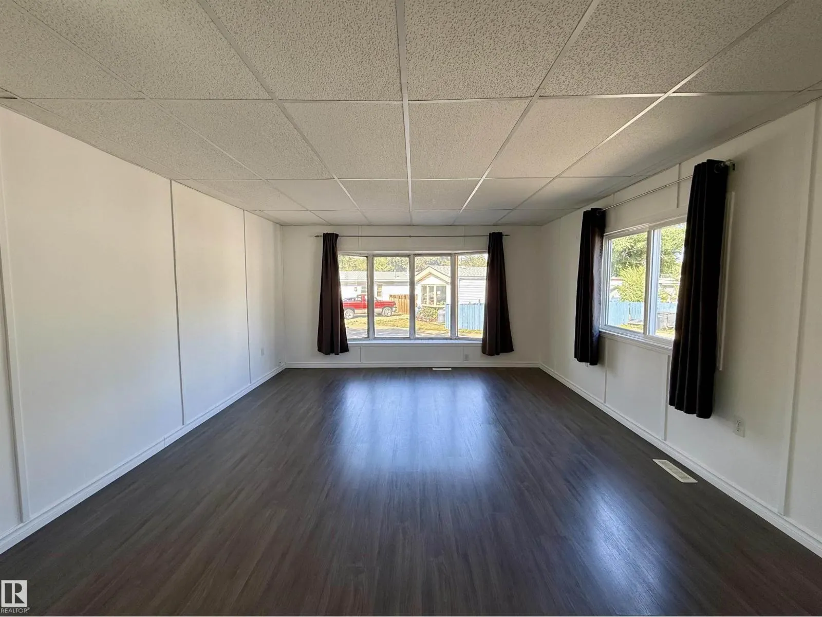 #147 305 Calahoo RD